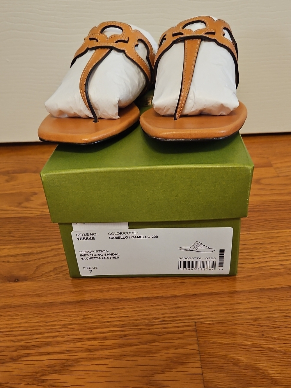 Tory Burch Camello Color, Leather Thong Sandals